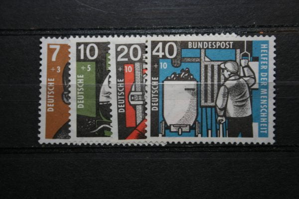 Dui 1957 270-273