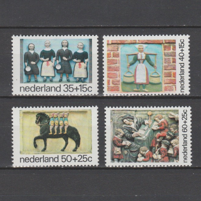 Nederland 1975 1079-1082 Kinderzegels