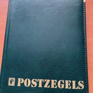 00373 St Vincent & the Grenadines met veel motief